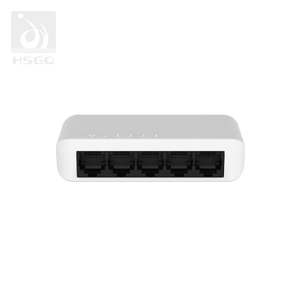 Switch Ethernet 5 ports vers routeur intégré dans le grenier